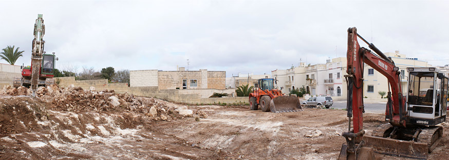Francis Portelli - Excavation & demolition work in Malta